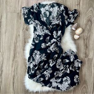 Roxy XS high low black and white floral maxi wrap dress